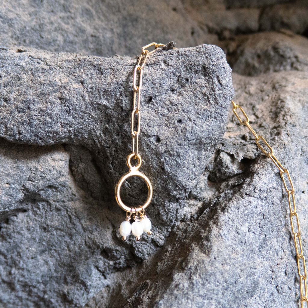 Collier Abby